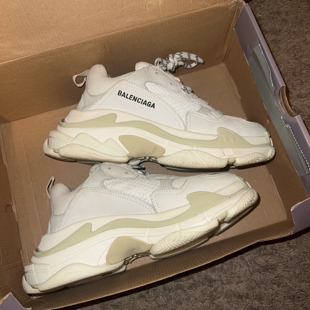 Balenciaga Triple S size 41